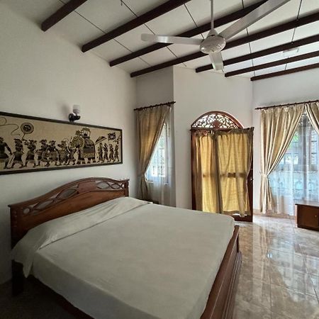 Village Inn Resort Negombo Szoba fotó